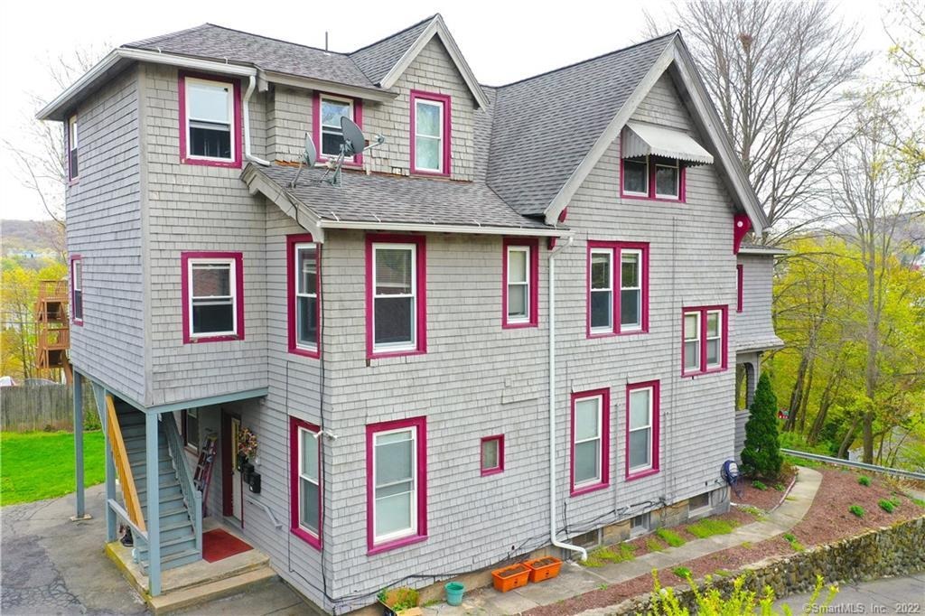 11 Southview Street, Naugatuck, Connecticut 06770, 2 Bedrooms Bedrooms, ,1 BathroomBathrooms,Apartment,For Rent,Southview Street,2,1040