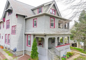 11 Southview Street, Naugatuck, Connecticut 06770, 2 Bedrooms Bedrooms, ,1 BathroomBathrooms,Apartment,For Rent,Southview Street,2,1040